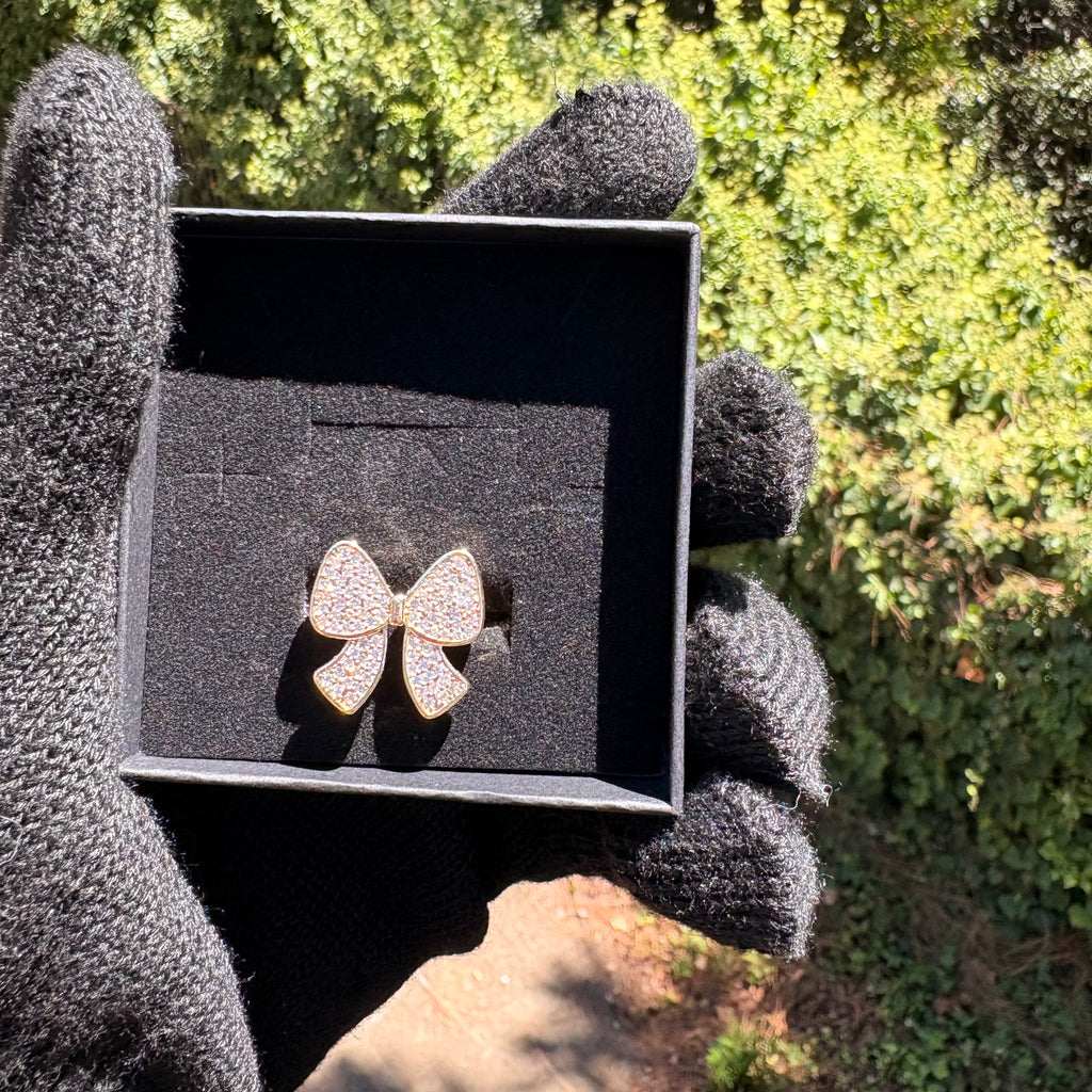 Bow Diamond Ring