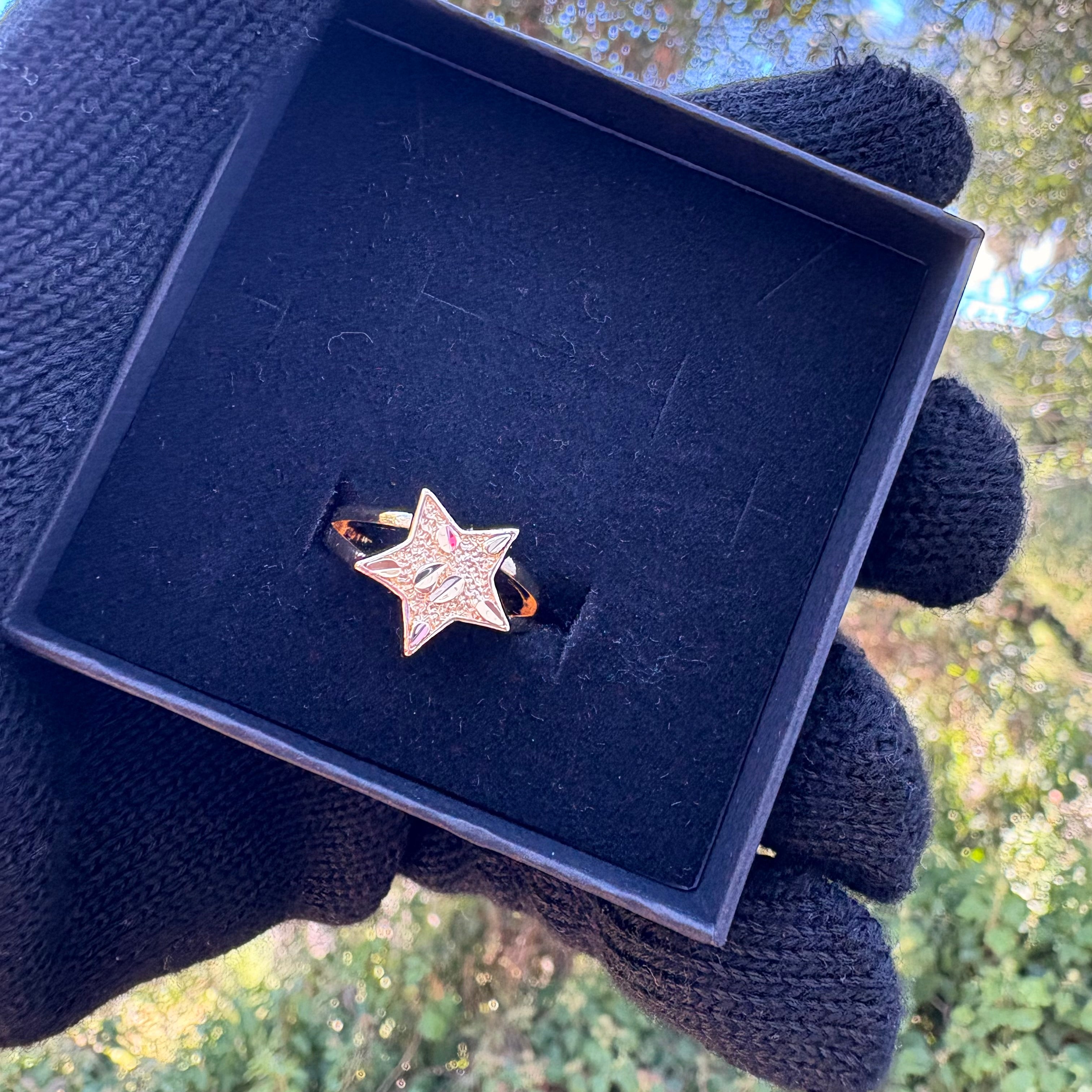 Nugget Star Ring